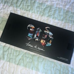 💥Urban Decay💥 “Born To Run” Pallet